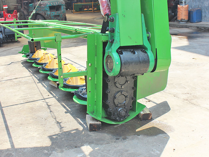 七盤割草機(jī)